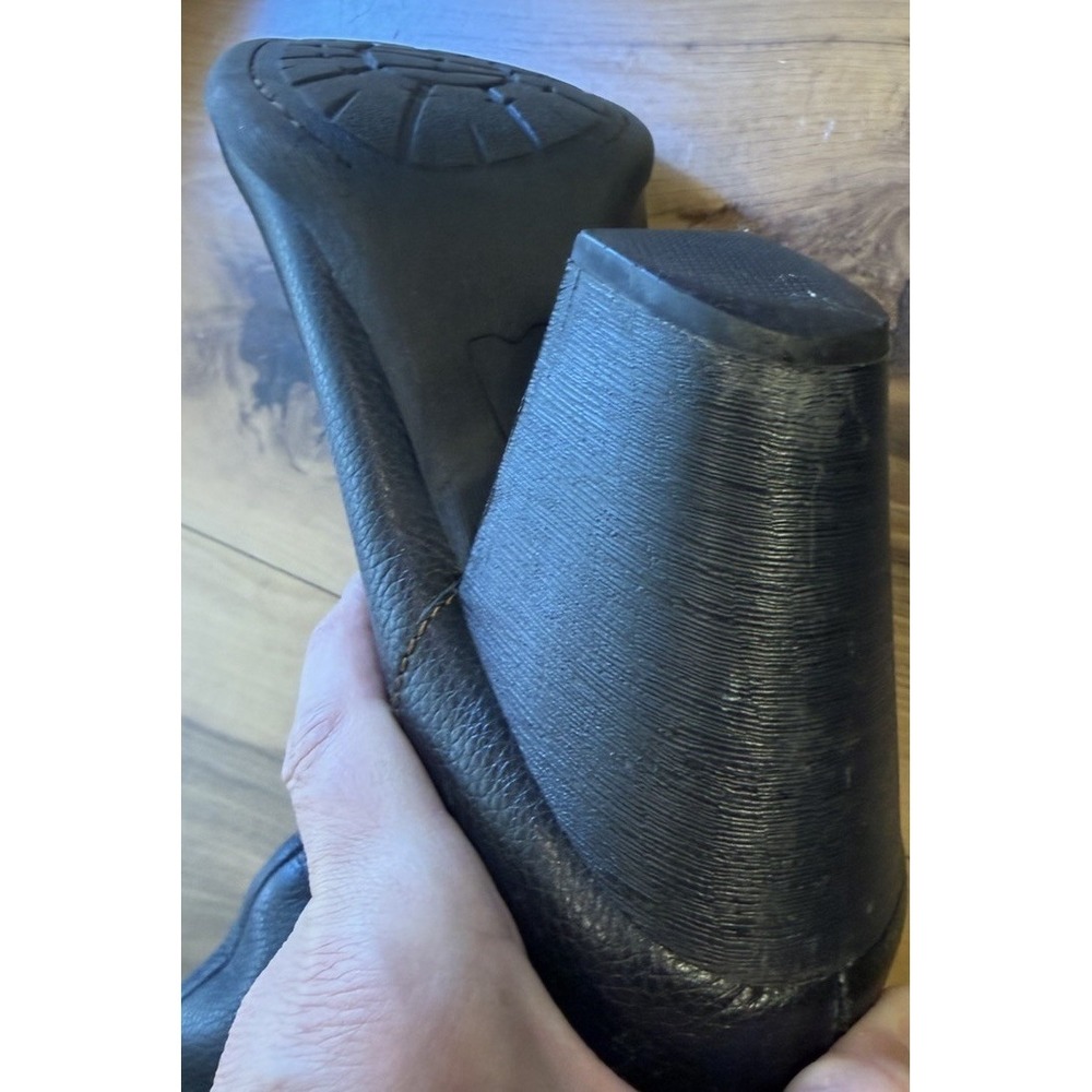 Børn Womens Size 10 Black Pebbled Leather Knee High Riding Boots Double Buckle - Picture 8 of 12